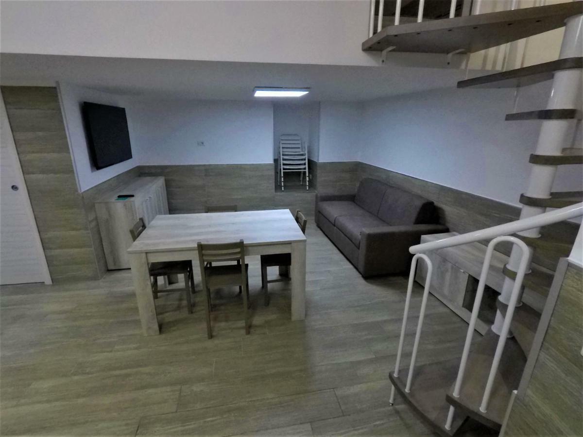 Il Decumano Superiore Napoli Exterior foto